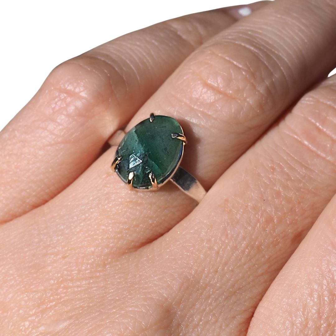 Rose Cut Emerald Ring | 14K Gold Prongs & Sterling Silver | Size 6.5