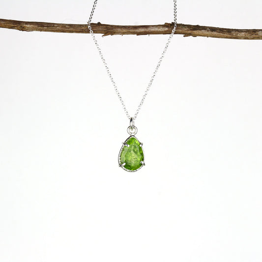 Vivid Peridot Necklace - Mettle by Abby